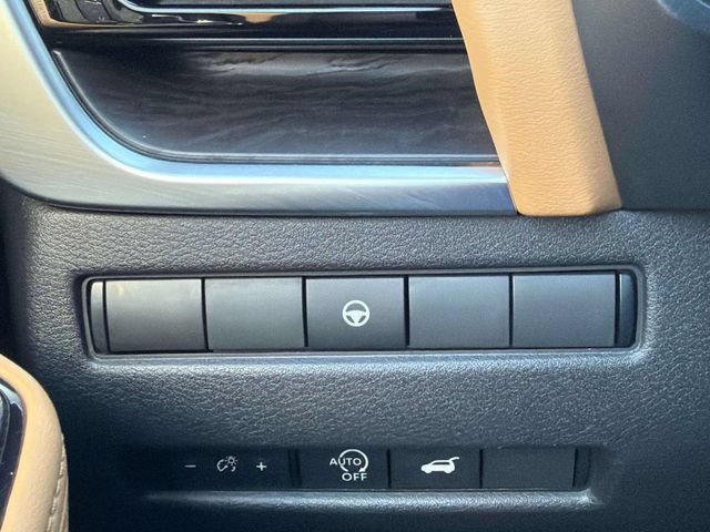 Certified 2023 Nissan Rogue Platinum FWD image 24