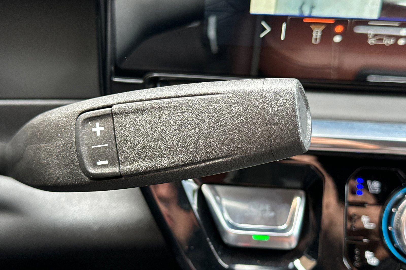 Certified 2025 GMC Sierra 2500 Denali Ultimate AWD/4WD image 22