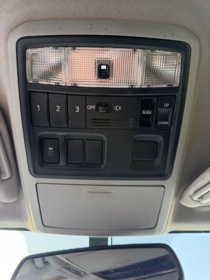 Used 2013 Toyota 4Runner SR5 w/ Convenience Pkg RWD image 23