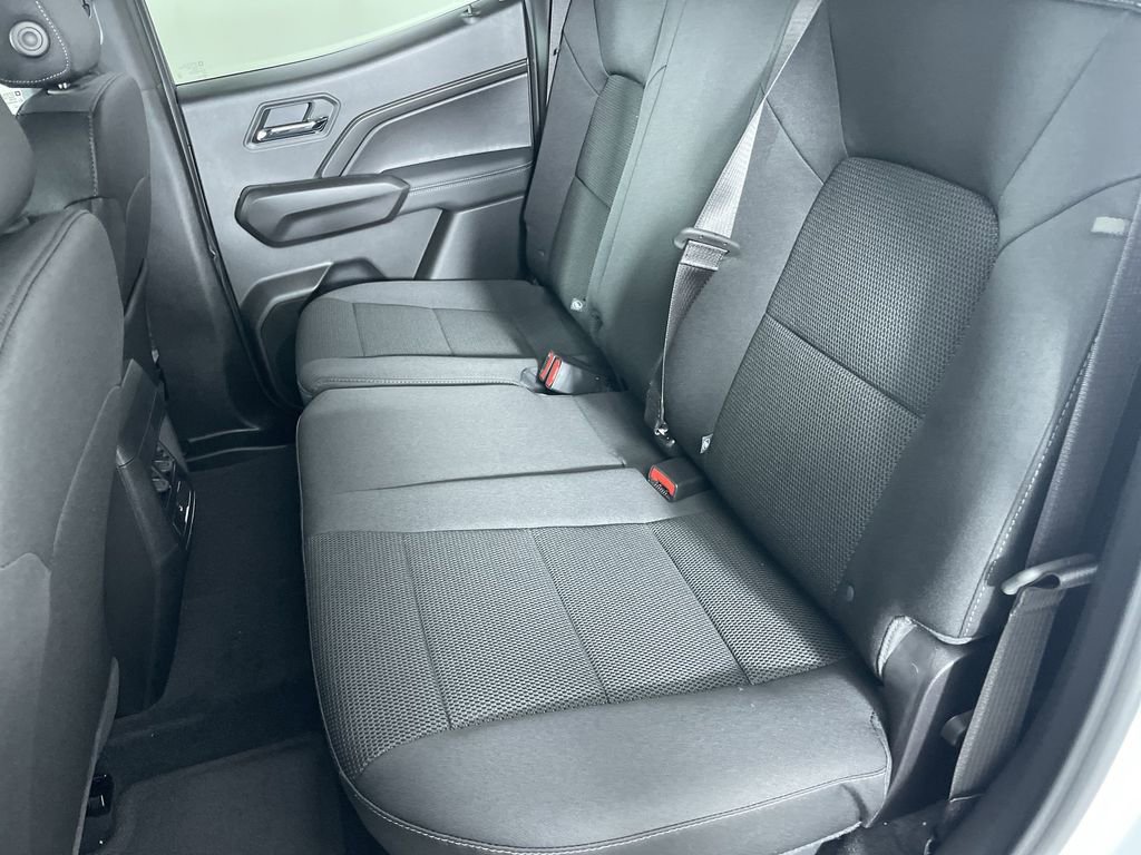 Used 2025 GMC Canyon Elevation image 25