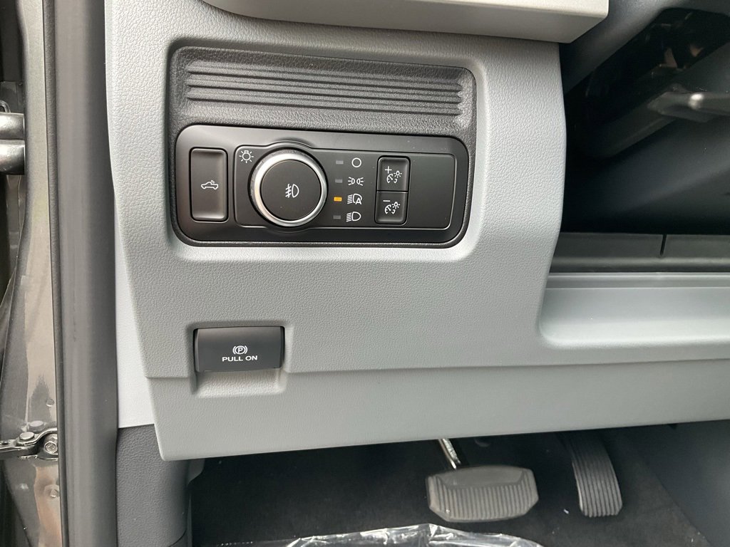 New 2026 Ford F250 XL image 9