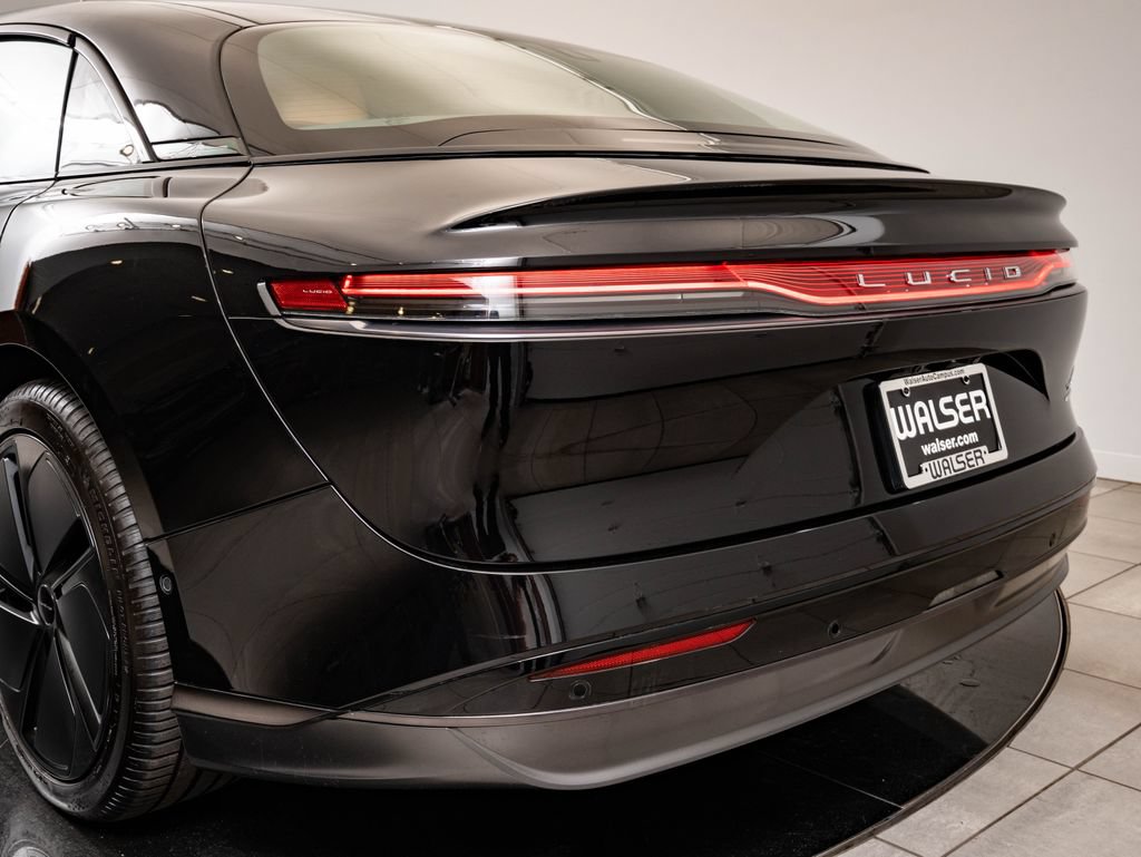 Used 2024 Lucid Air Touring AWD/4WD image 17