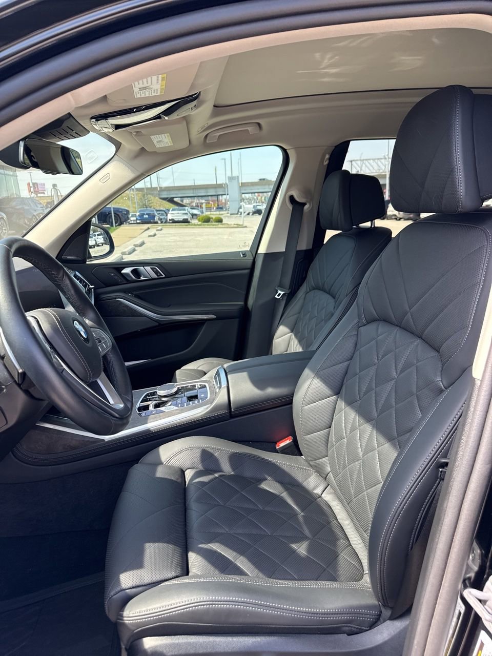 Certified 2025 BMW X7 xDrive40i image 10