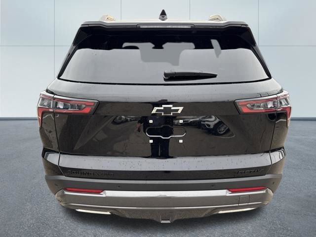 Used 2025 Chevrolet Equinox ACTIV image 3