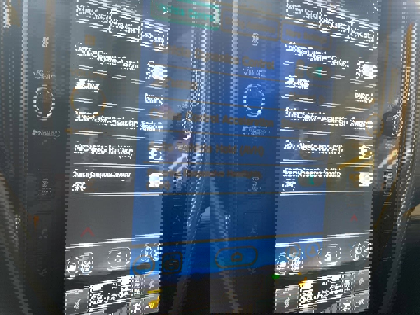 Used 2025 Subaru Forester Limited image 14