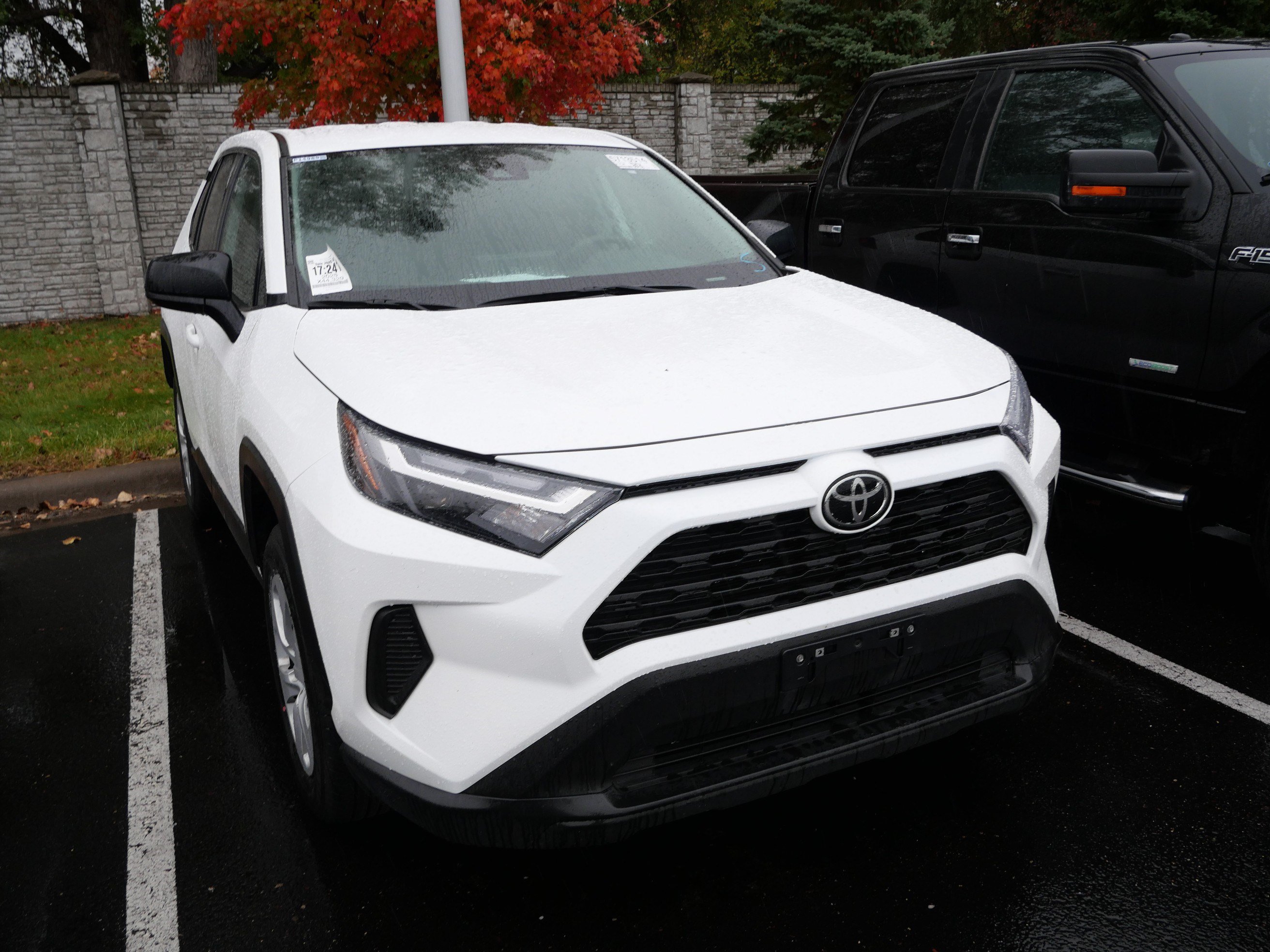 Certified 2025 Toyota RAV4 LE AWD/4WD image 3