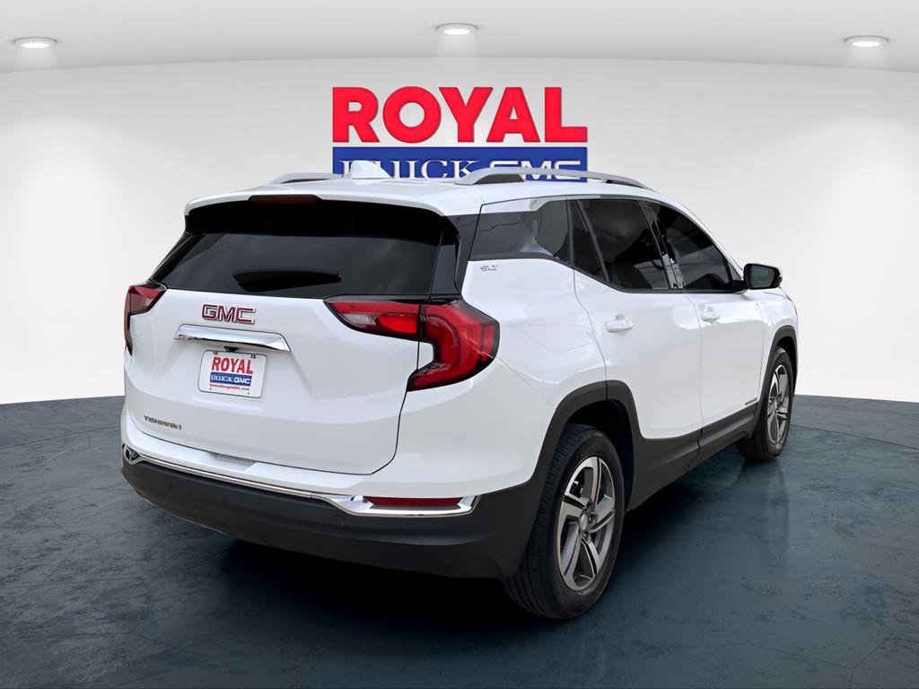 Used 2021 GMC Terrain SLT image 3
