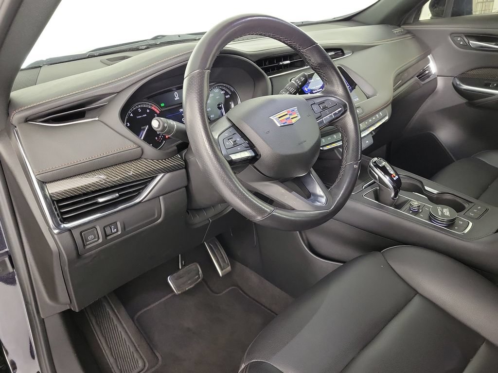 Used 2023 Cadillac XT4 Sport FWD image 18