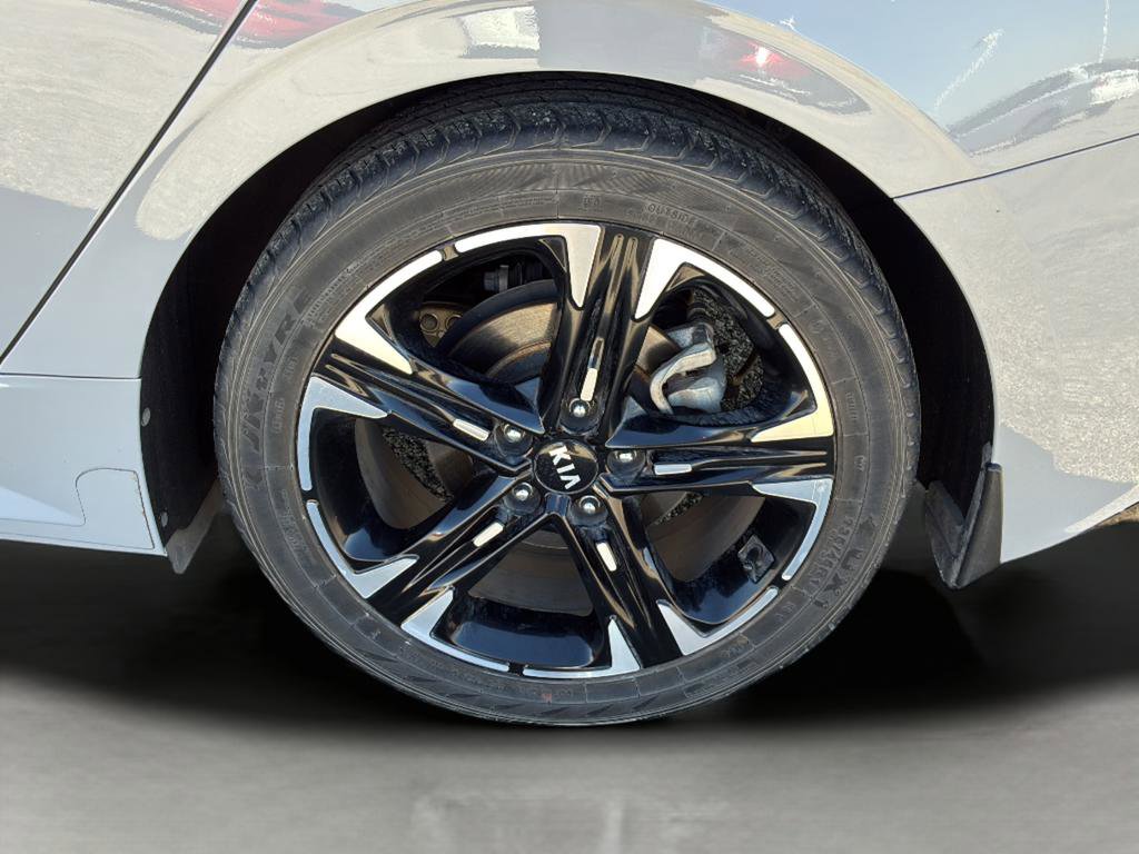 Used 2021 Kia K5 GT-Line AWD/4WD image 40