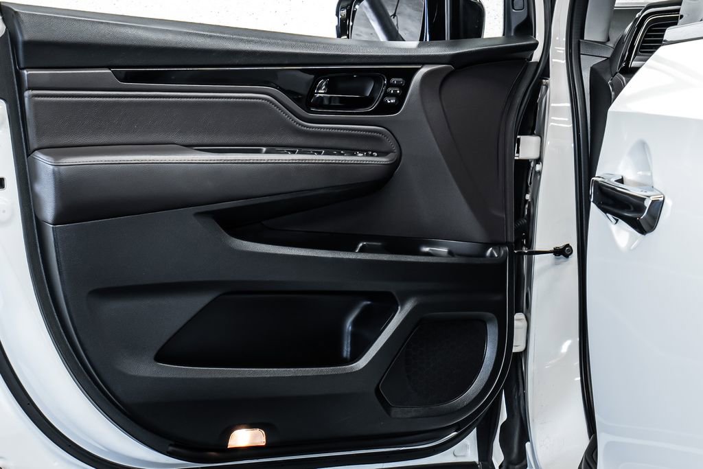 Used 2019 Honda Odyssey Elite image 17