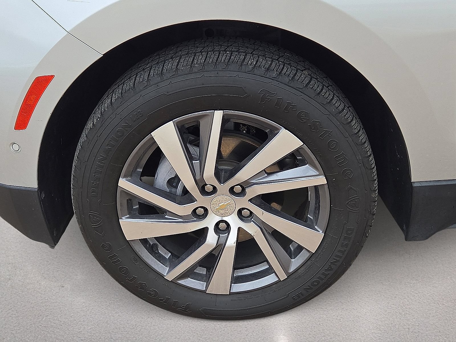 Used 2022 Chevrolet Equinox Premier AWD/4WD image 10
