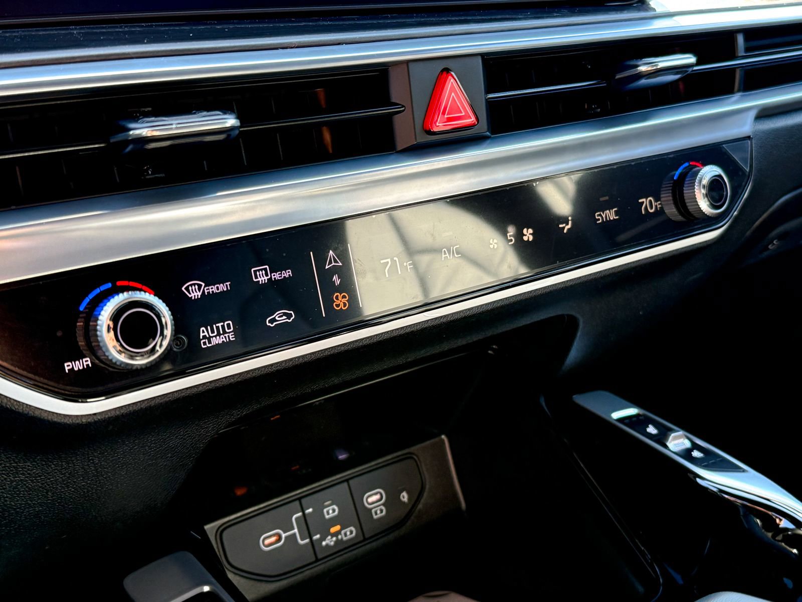 New 2026 Kia Sorento SX Prestige AWD/4WD image 23