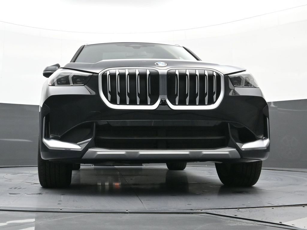 New 2025 BMW X1 xDrive28i w/ Technology Package image 23
