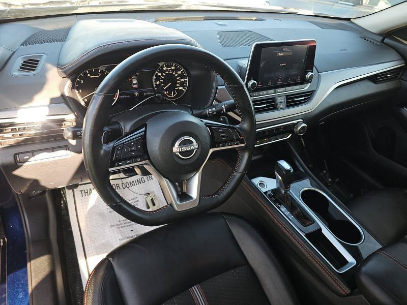 Used 2023 Nissan Altima 2.5 SR FWD image 8
