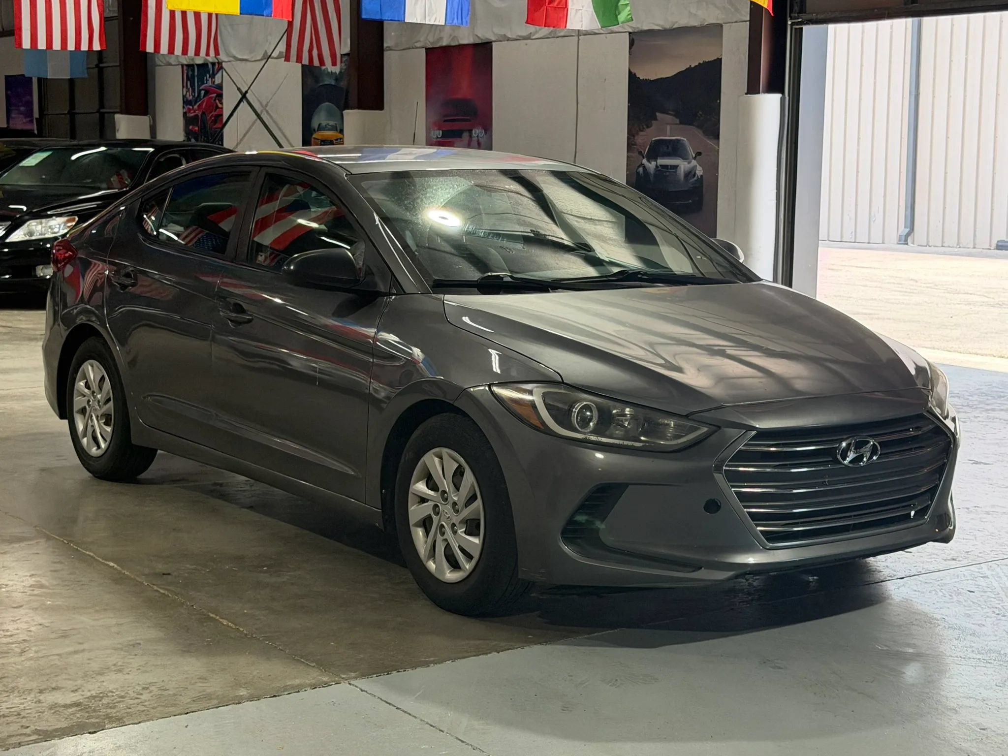 Used 2018 Hyundai Elantra SE
