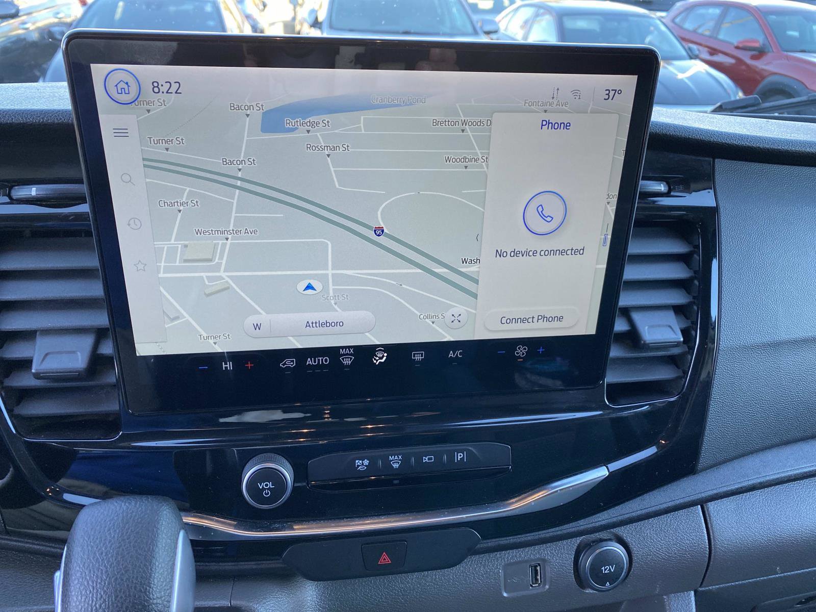 Used 2023 Ford Transit 350 XLT image 12