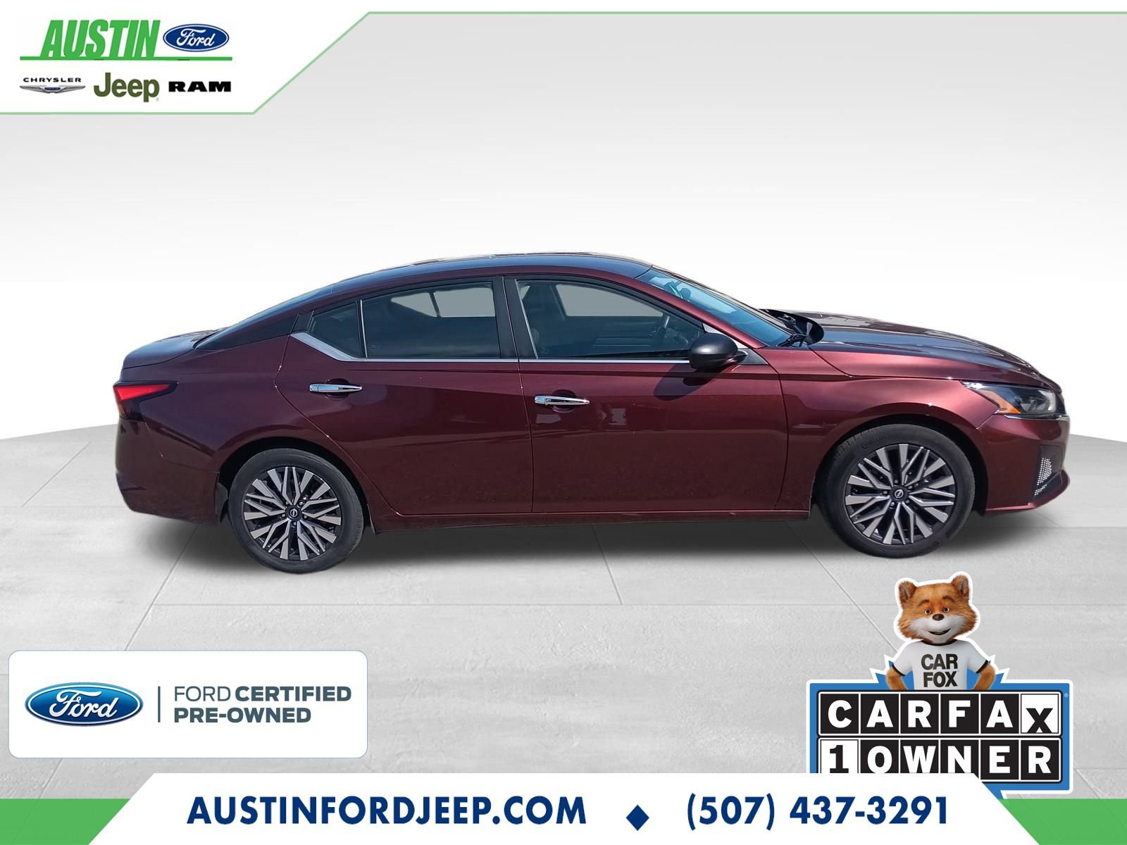 Used 2024 Nissan Altima 2.5 SV image 1