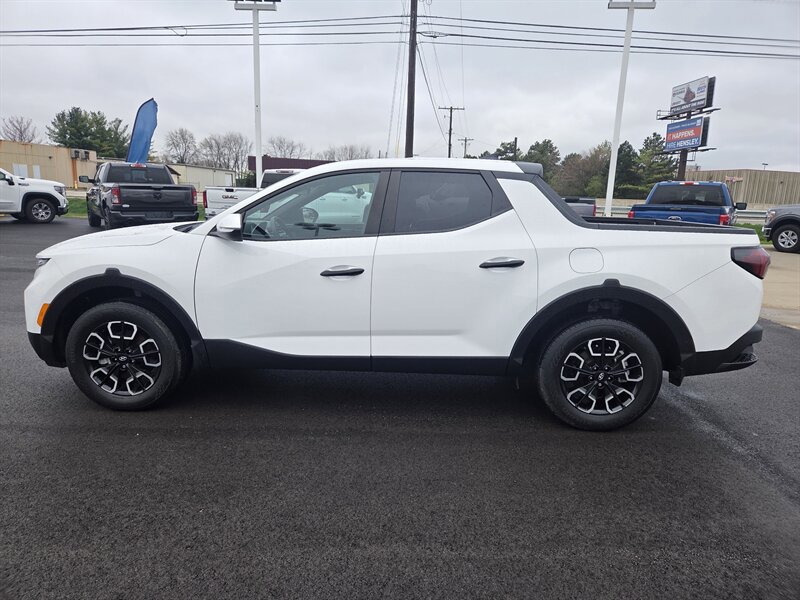 Used 2023 Hyundai Santa Cruz SEL w/ Cargo Package AWD/4WD image 6