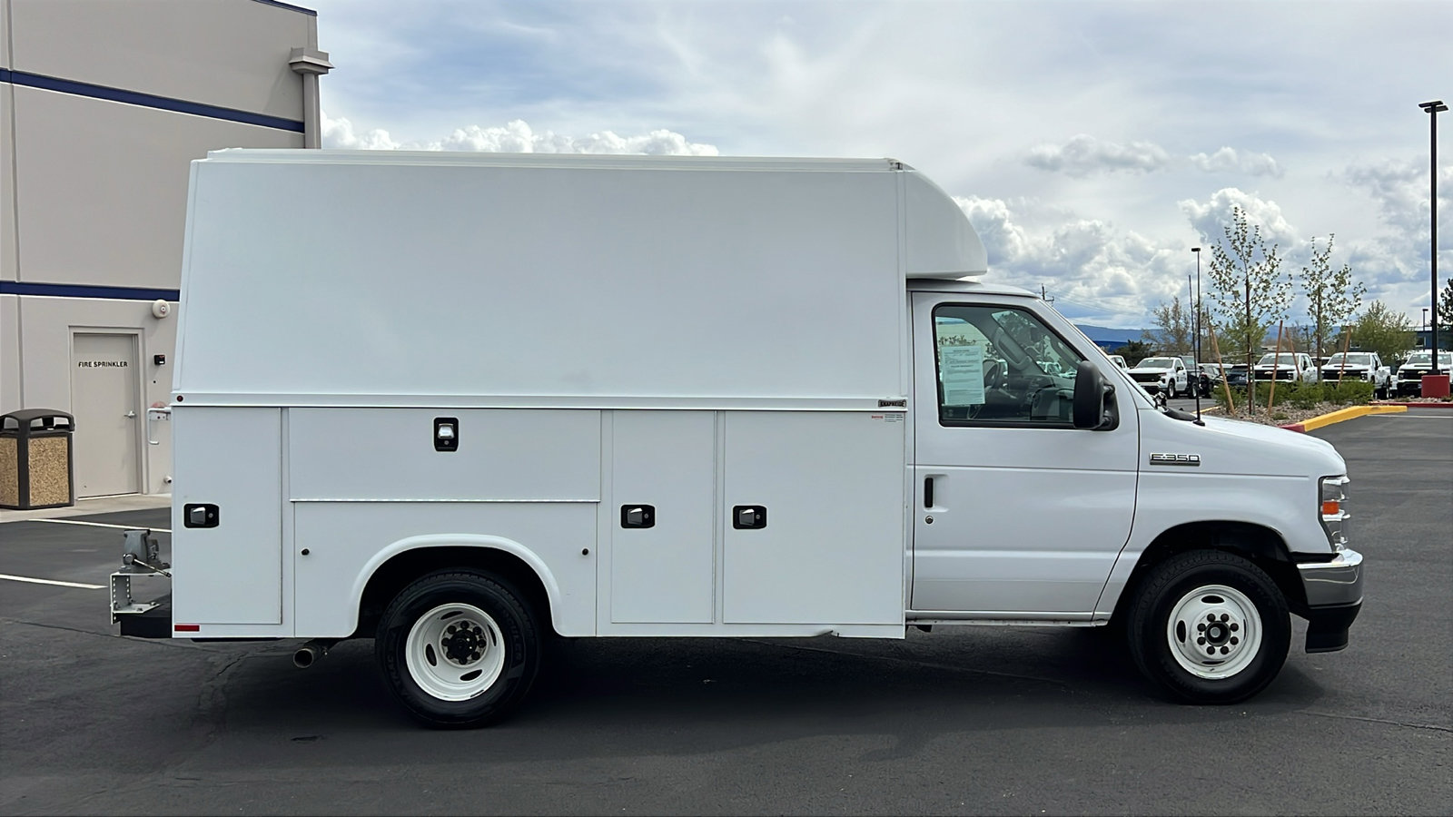 Used 2023 Ford E-350 and Econoline 350 Super Duty w/ Power Windows & Locks Group RWD image 4