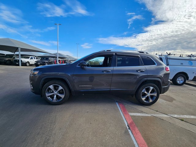 Used 2019 Jeep Cherokee Limited image 8