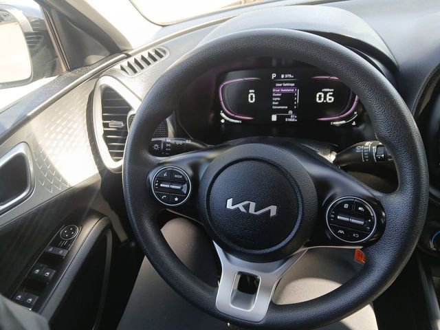 Certified 2023 Kia Soul LX w/ LX Technology Package FWD image 14