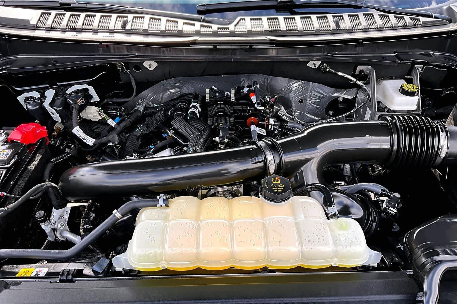 Used 2025 Ford Expedition Tremor image 31