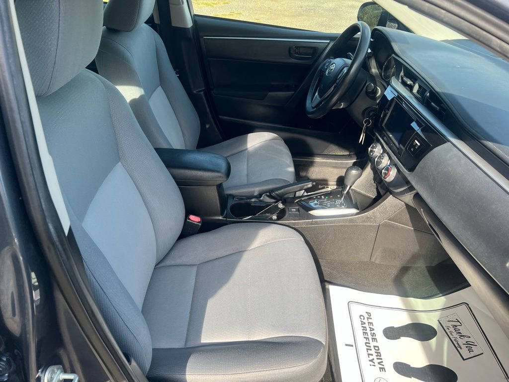 Used 2016 Toyota Corolla L image 12