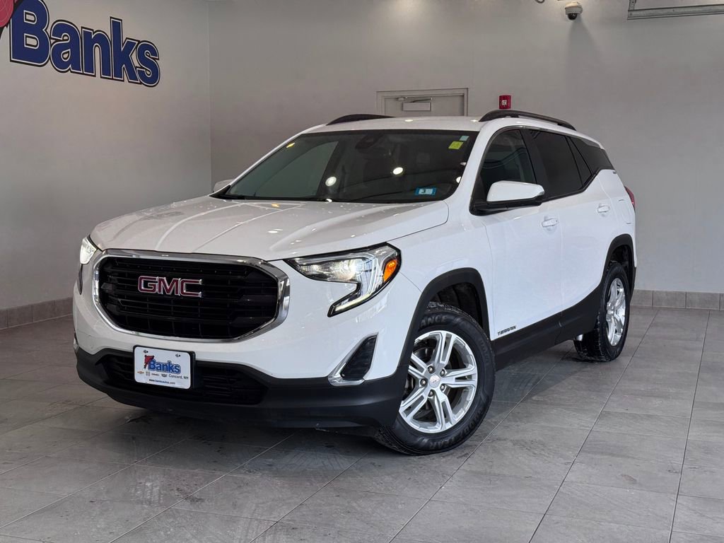 Used 2021 GMC Terrain SLE w/ Driver Convenience Package image 2