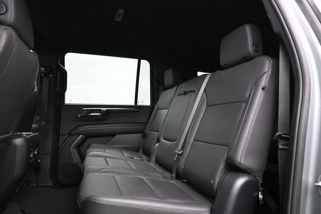 Used 2025 Chevrolet Suburban Z71 AWD/4WD image 22