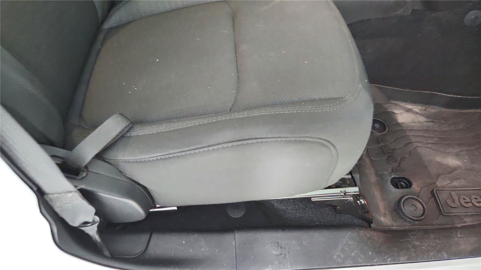 Used 2020 Jeep Wrangler Unlimited Sport AWD/4WD image 21