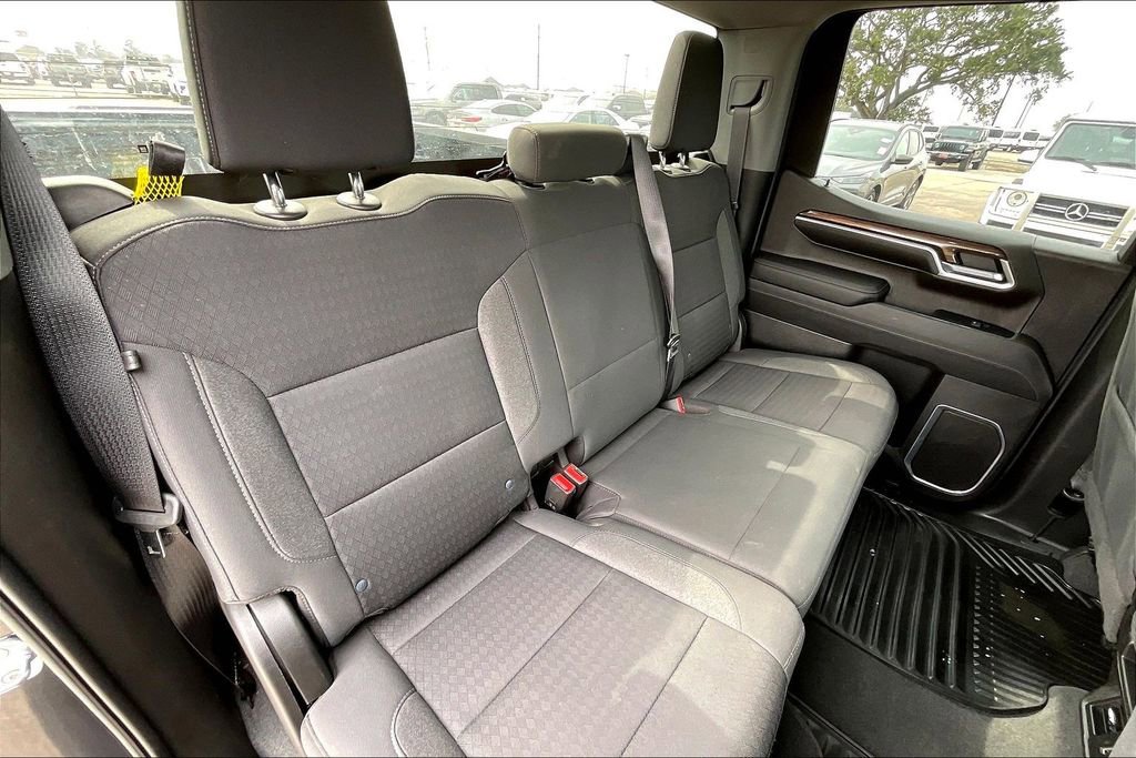 Used 2022 Chevrolet Silverado 1500 LT image 22