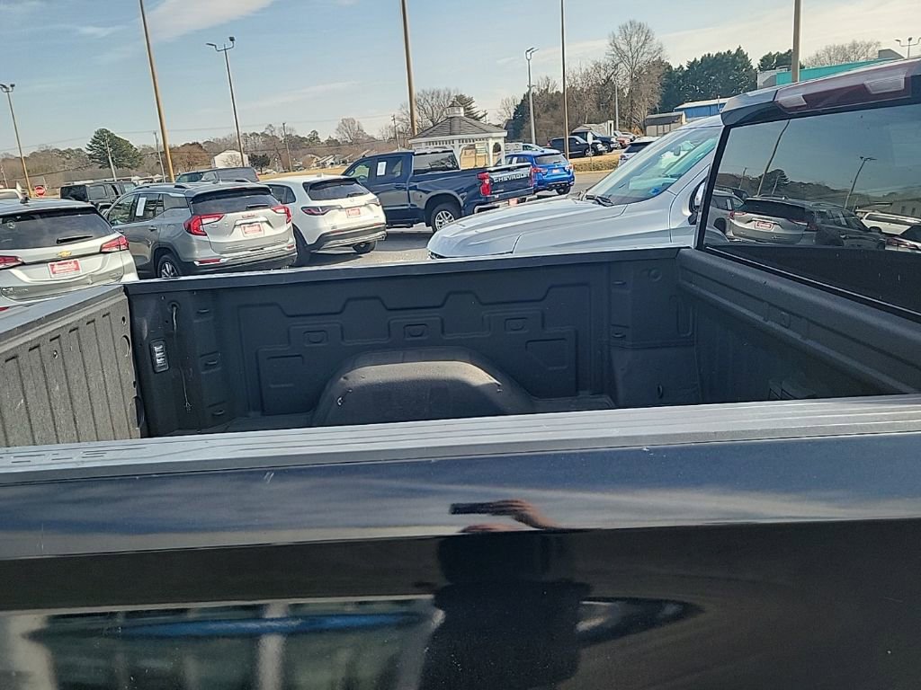 Used 2023 Chevrolet Silverado 1500 LT w/ Protection Package image 16