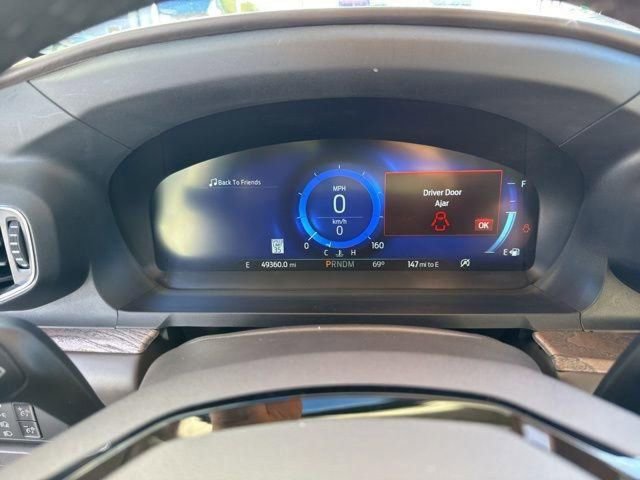 Used 2021 Ford Explorer Platinum image 30