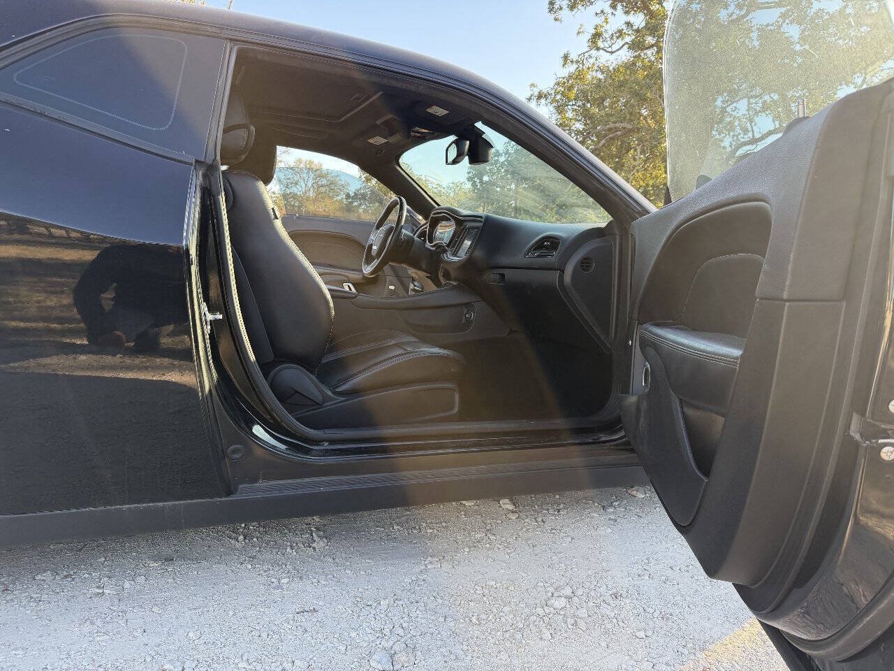 Used 2015 Dodge Challenger SXT Plus RWD image 13