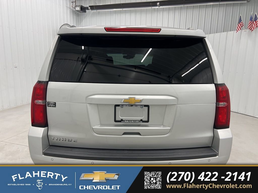 Used 2018 Chevrolet Tahoe LT w/ Luxury Package AWD/4WD image 4