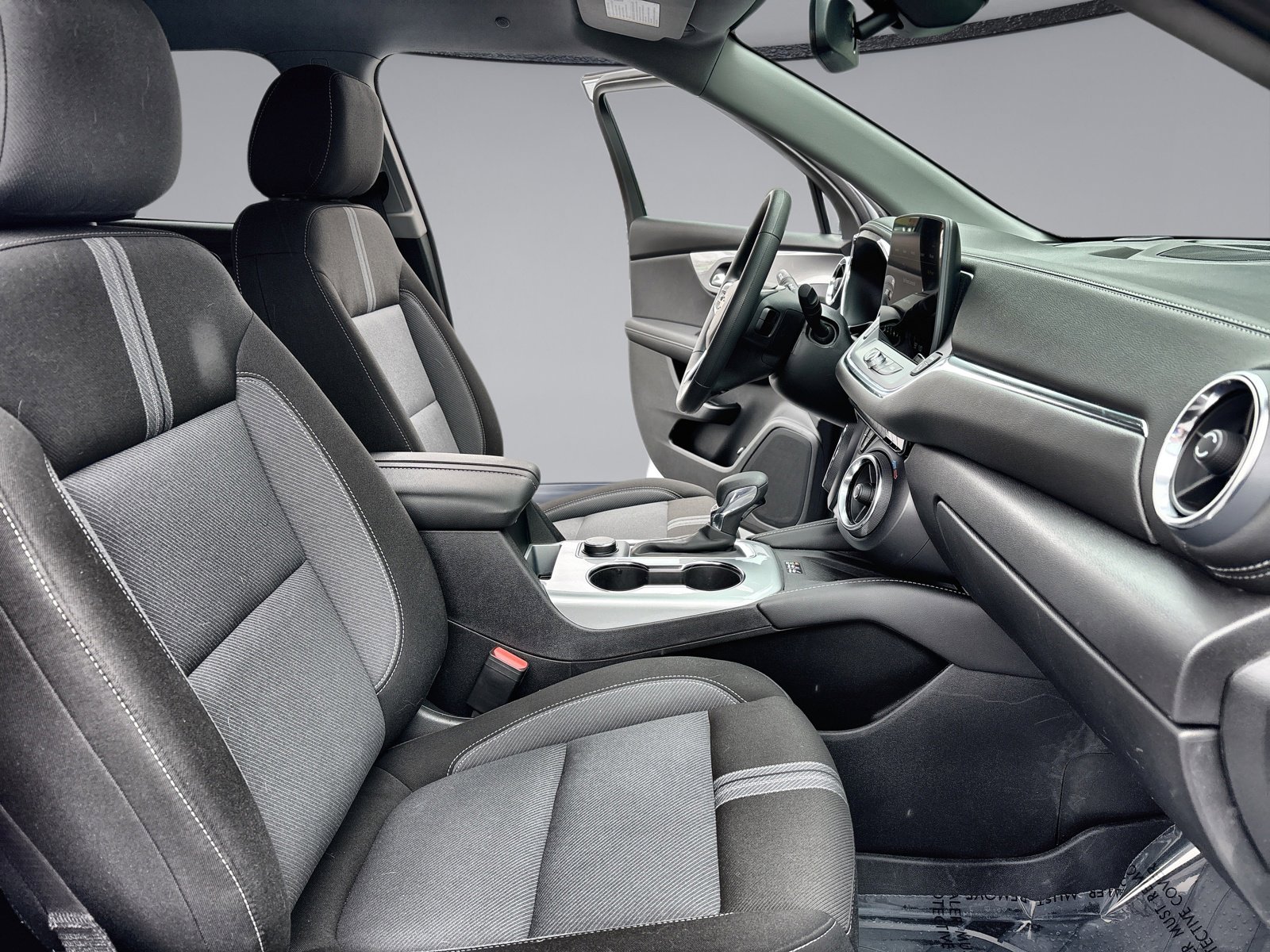 New 2026 Chevrolet Blazer LT w/ Convenience Package image 34