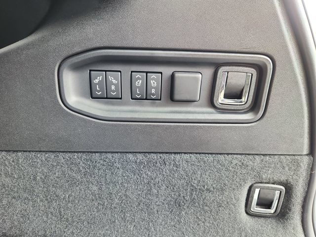 Used 2026 Cadillac Vistiq Sport AWD/4WD image 36