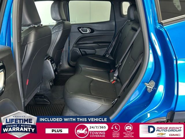 Used 2025 Jeep Compass Trailhawk image 25
