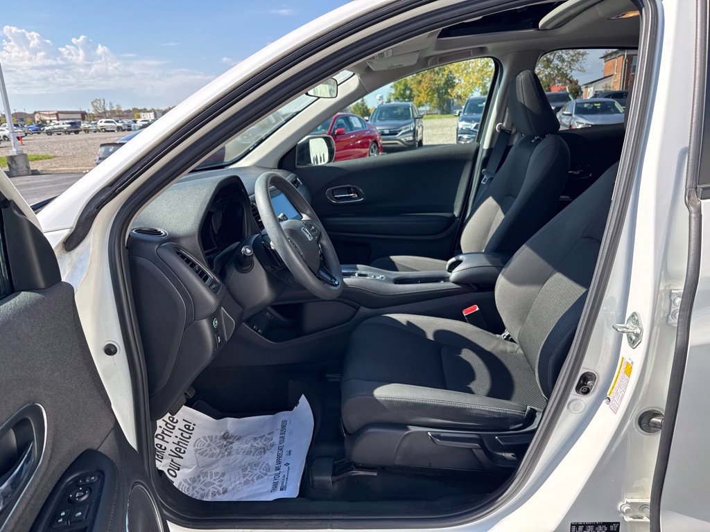 Used 2022 Honda HR-V EX image 32