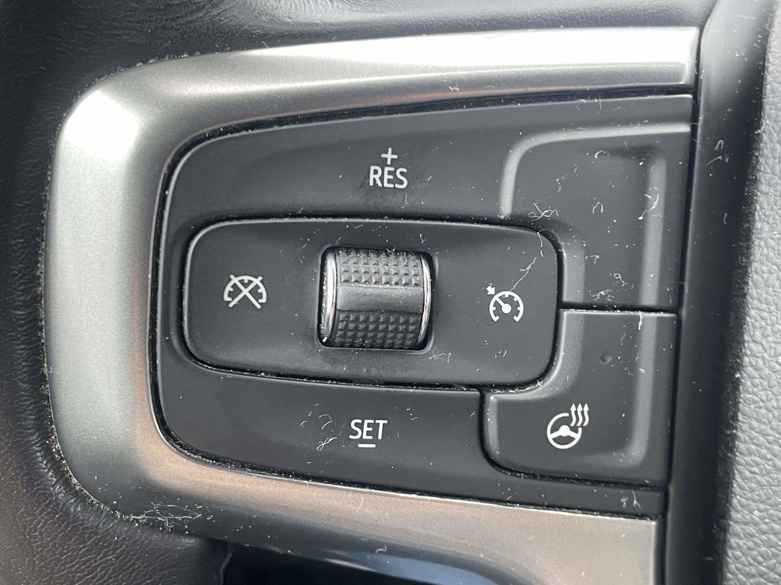 Used 2021 Chevrolet Silverado 1500 RST image 13