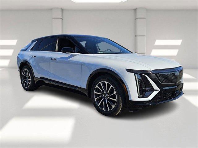New 2026 Cadillac Lyriq Sport image 7