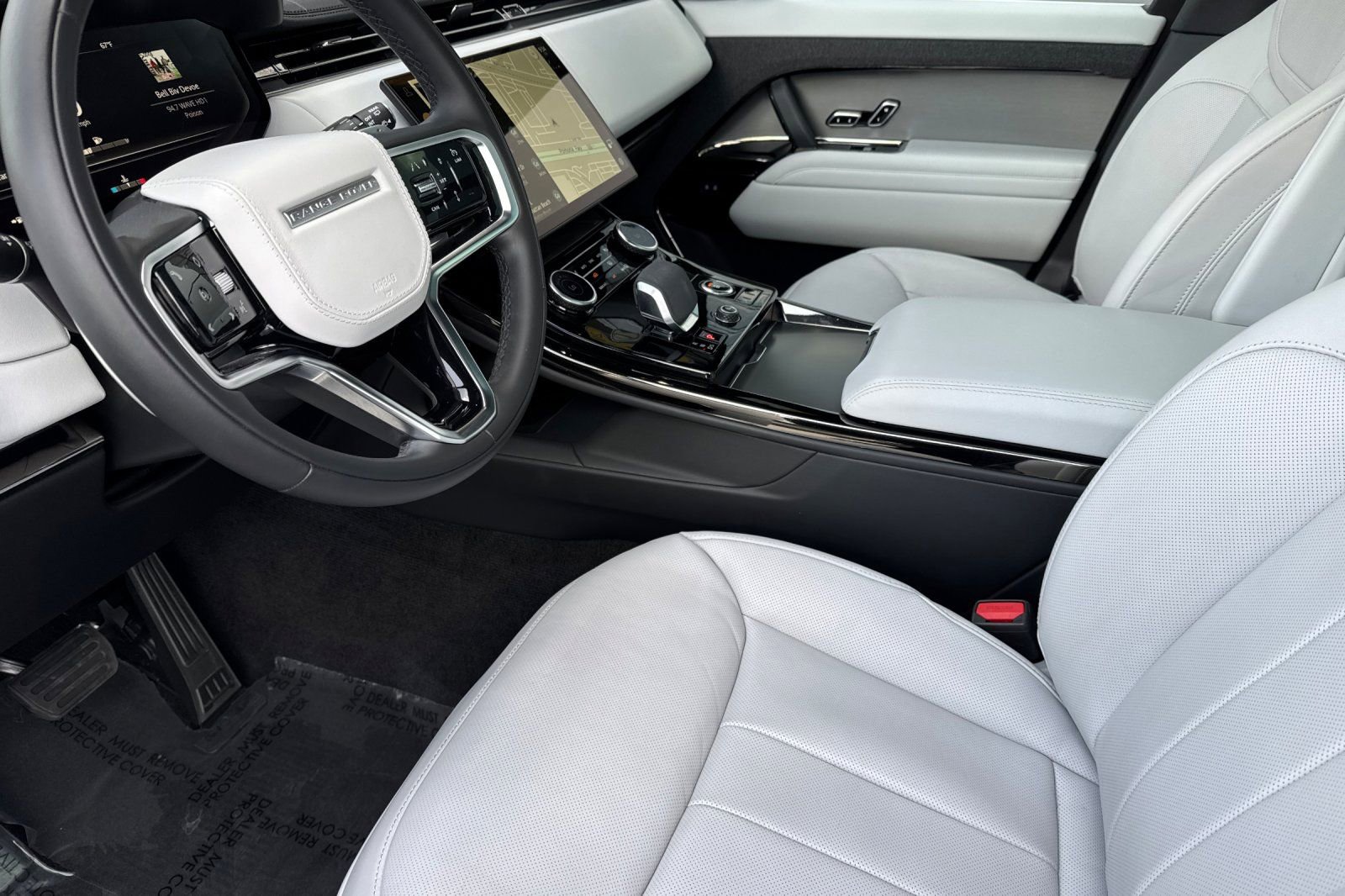 Certified 2023 Land Rover Range Rover Sport SE image 9