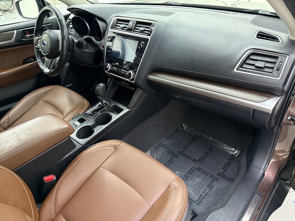 Used 2019 Subaru Outback 2.5i Touring AWD/4WD image 24