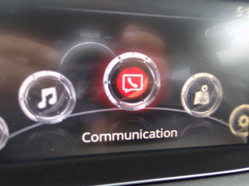 Used 2014 MAZDA MAZDA3 i Touring w/ Technology Package FWD image 37