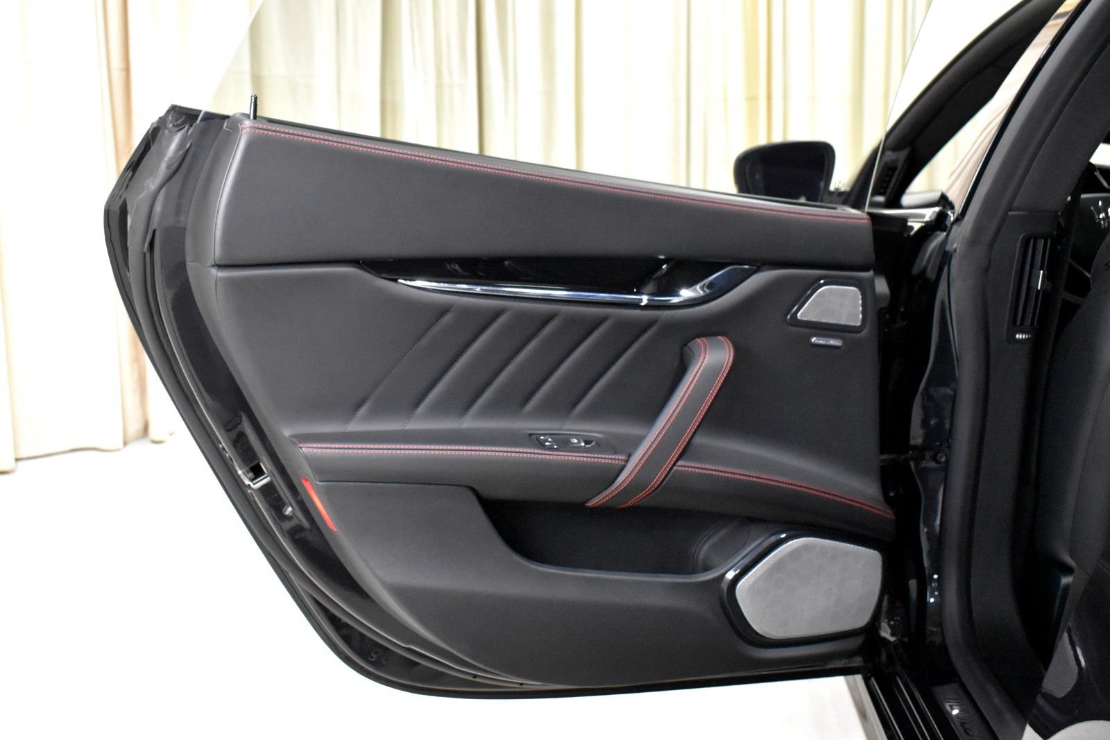 Certified 2024 Maserati Quattroporte Modena Ultima Q4 AWD/4WD image 38