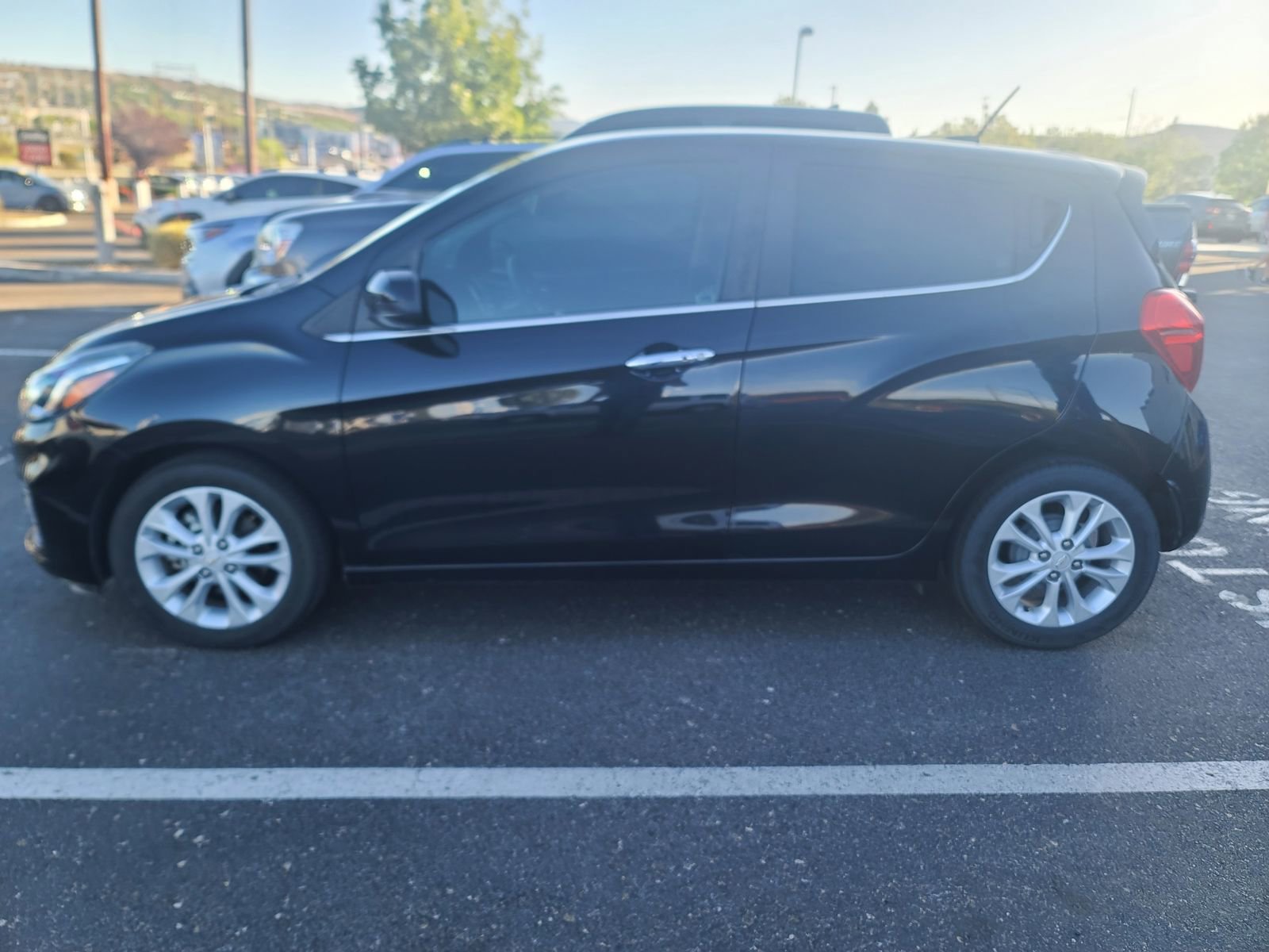 Used 2020 Chevrolet Spark LT w/ Driver Confidence Package FWD image 2