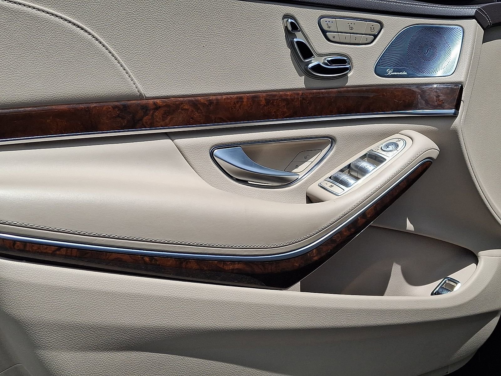 Used 2014 Mercedes-Benz S 550 Sedan image 12