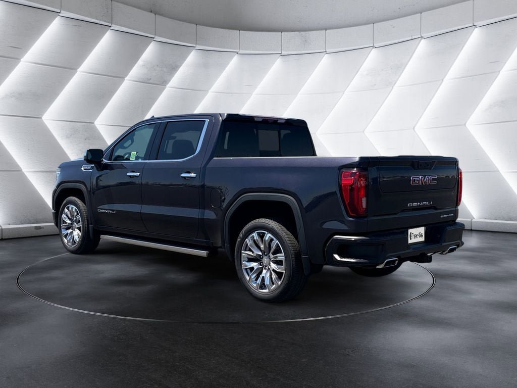 Certified 2022 GMC Sierra 1500 Denali w/ Denali Reserve Package AWD/4WD image 3