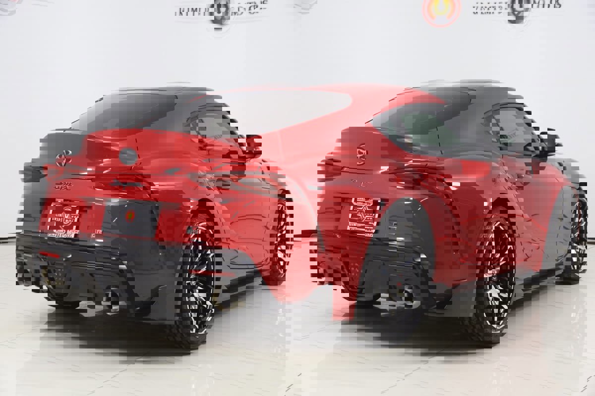 Used 2022 Toyota Supra image 3