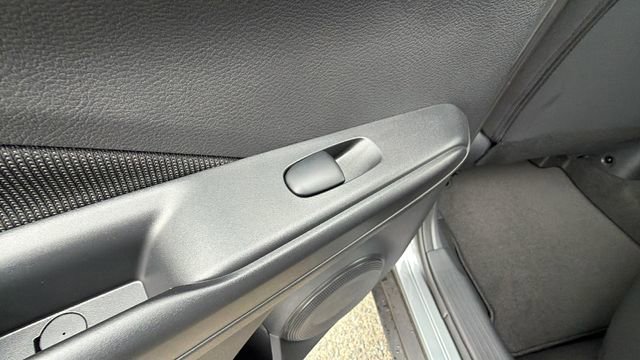 New 2025 Nissan Kicks Play S image 15